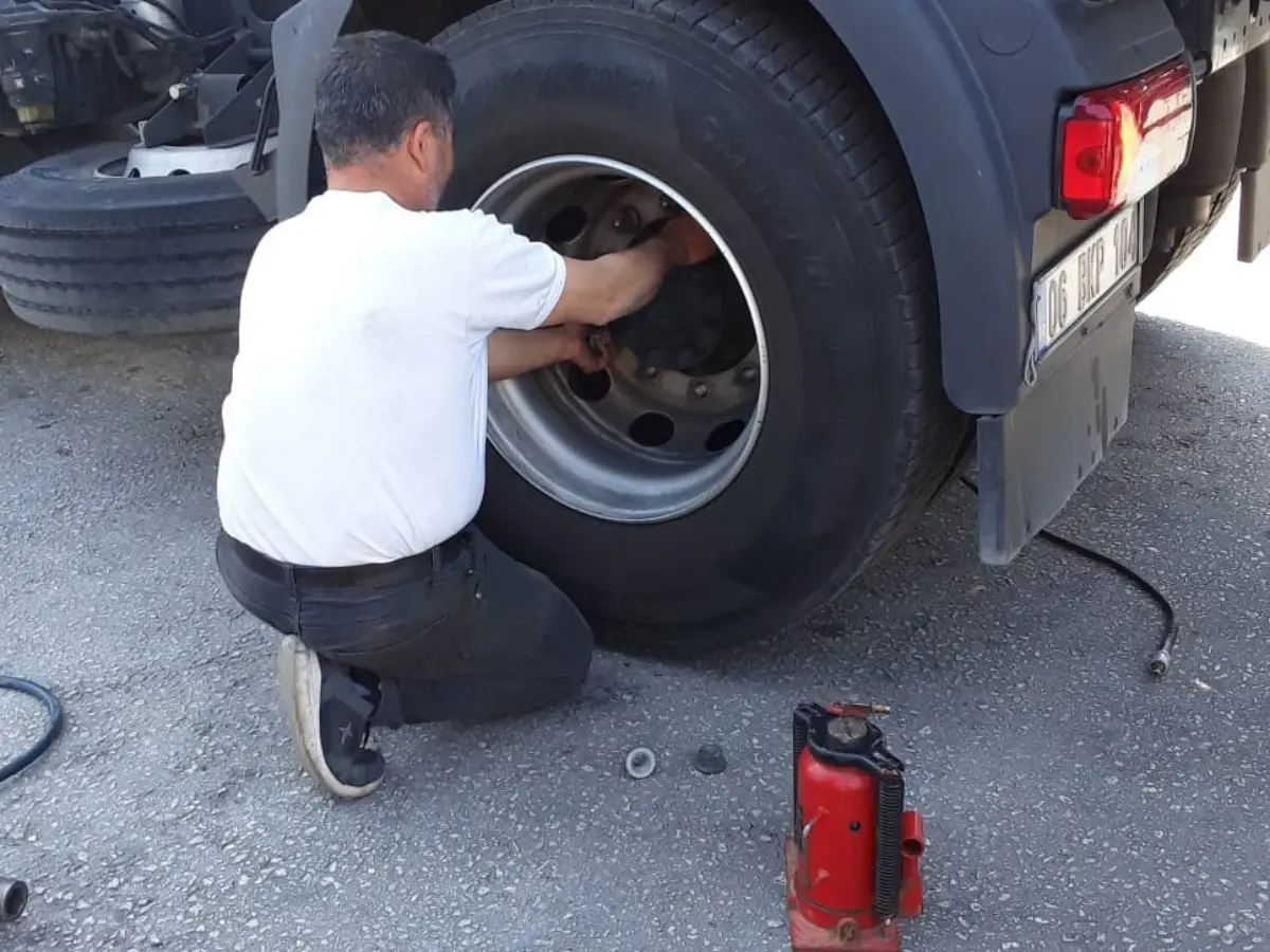 Abana Oto Lastikçi